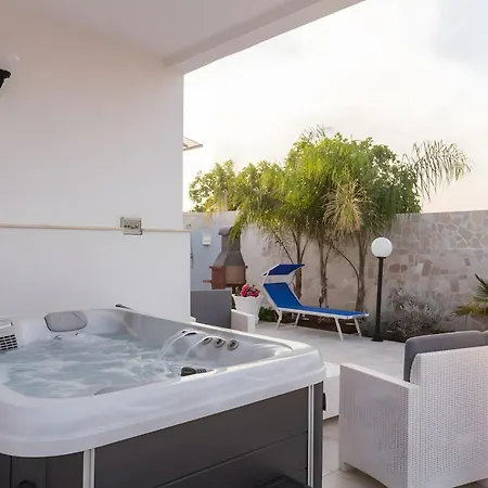Luna Rossa Salento Holiday home *